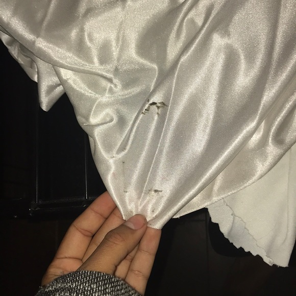 White prom dress - Picture 6 of 6